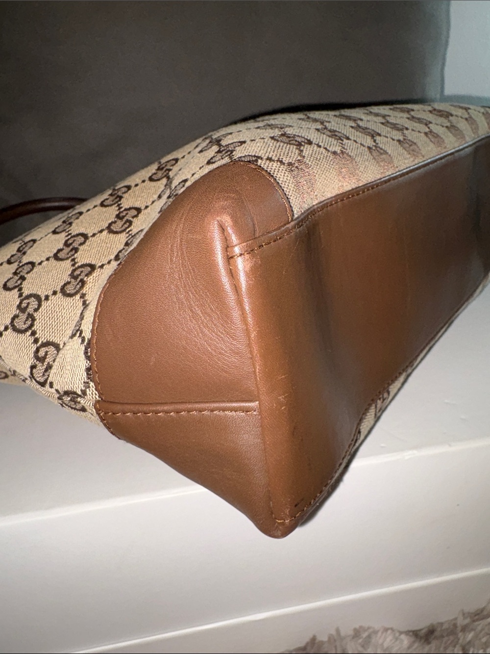 Gucci Beige GG Canvas Tote with Brown Leather Trim - Picture 3 of 12